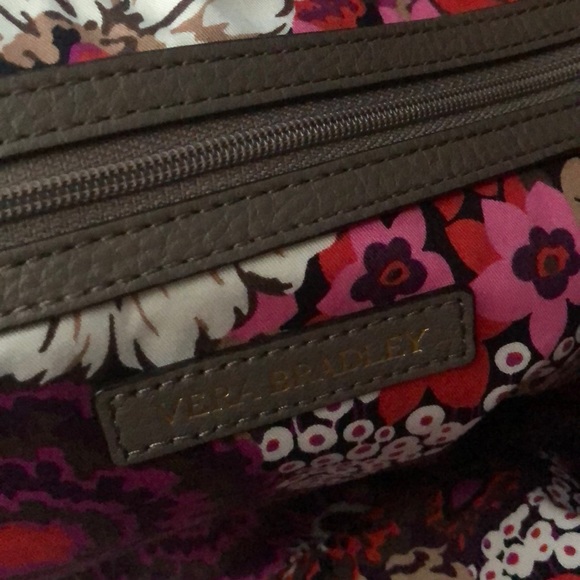 Large Vera Bradley Tote - Picture 4 of 11